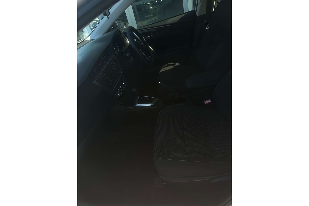 2013 Toyota Corolla Ascent ZRE182R
