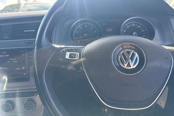 2016 Volkswagen Golf 92TSI 7