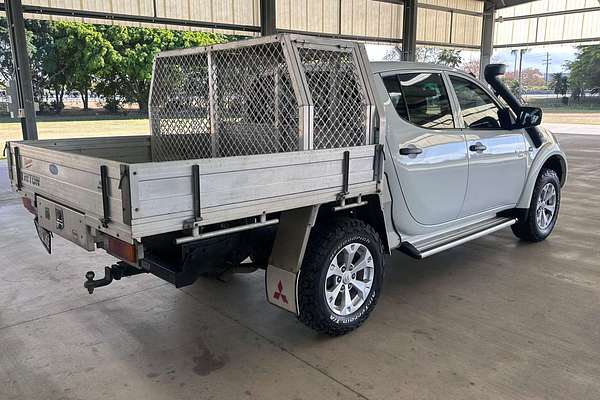2011 Mitsubishi Triton GL-R MN 4X4