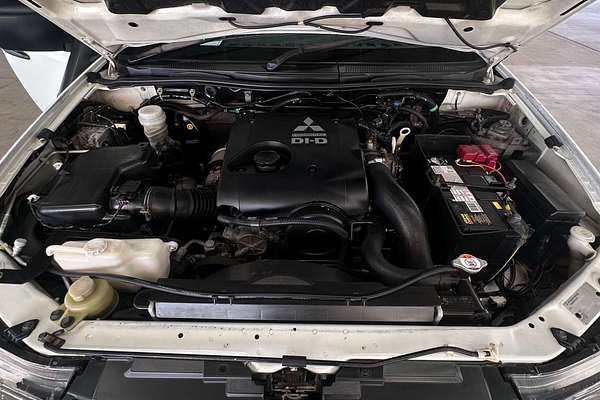 2011 Mitsubishi Triton GL-R MN 4X4