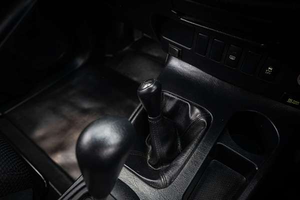 2015 Toyota Hilux SR KUN26R 4X4