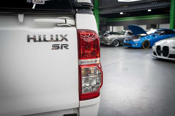 2015 Toyota Hilux SR KUN26R 4X4
