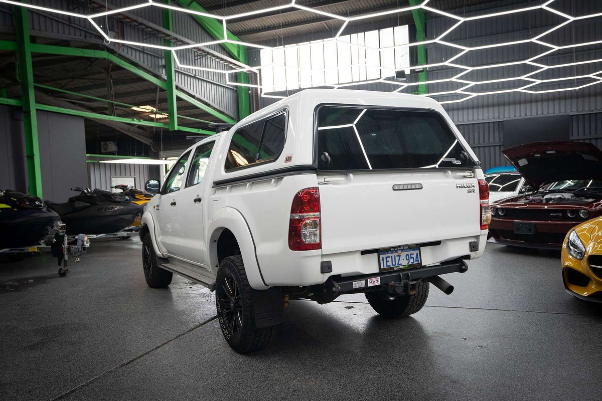 2015 Toyota Hilux SR KUN26R 4X4