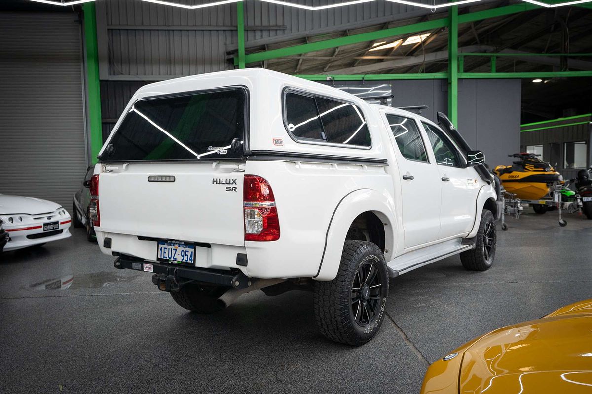 2015 Toyota Hilux SR KUN26R 4X4