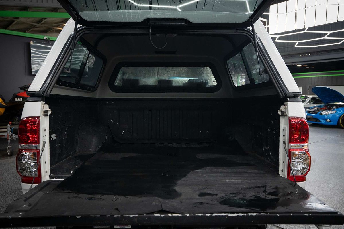 2015 Toyota Hilux SR KUN26R 4X4