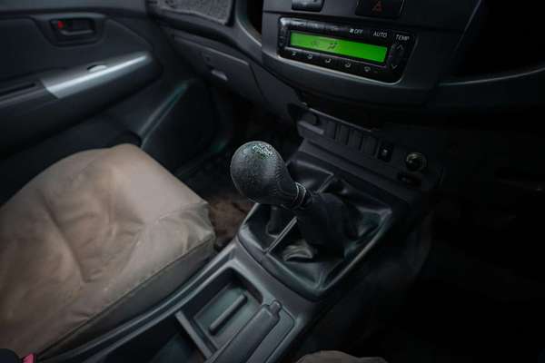 2013 Toyota Hilux SR5 KUN26R 4X4
