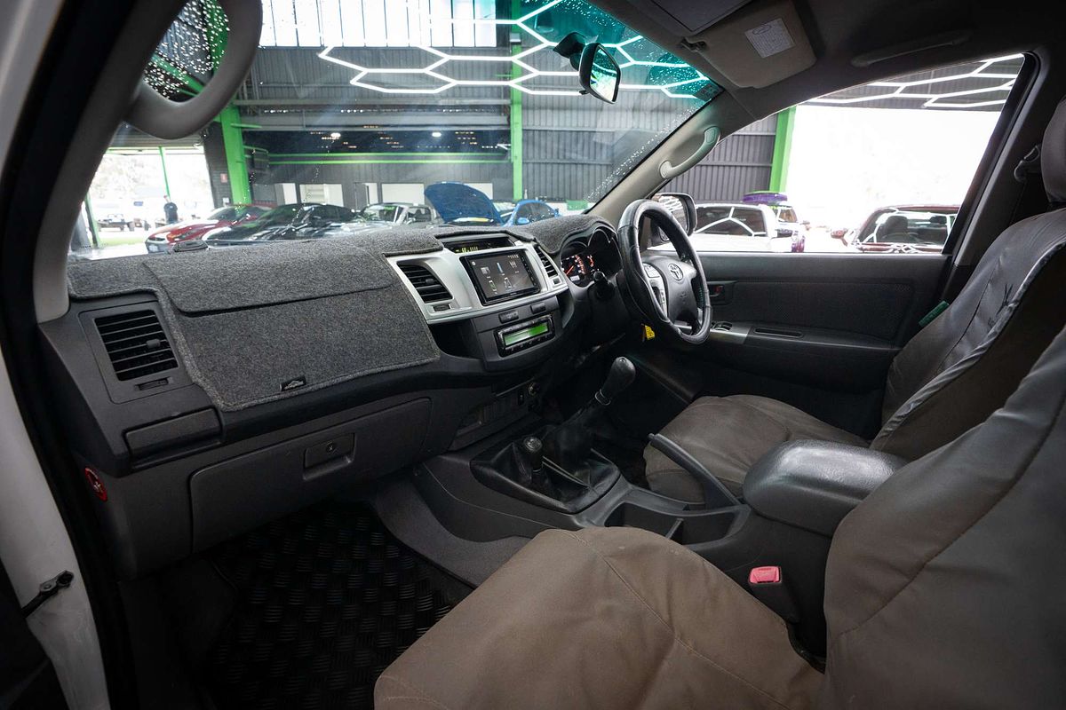 2013 Toyota Hilux SR5 KUN26R 4X4