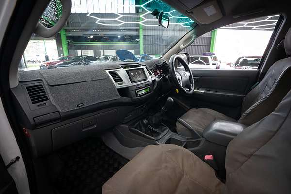 2013 Toyota Hilux SR5 KUN26R 4X4