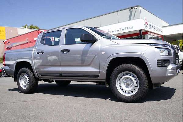 2025 Mitsubishi Triton GLX MV 4X4
