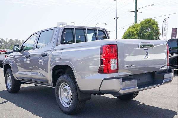 2025 Mitsubishi Triton GLX MV 4X4