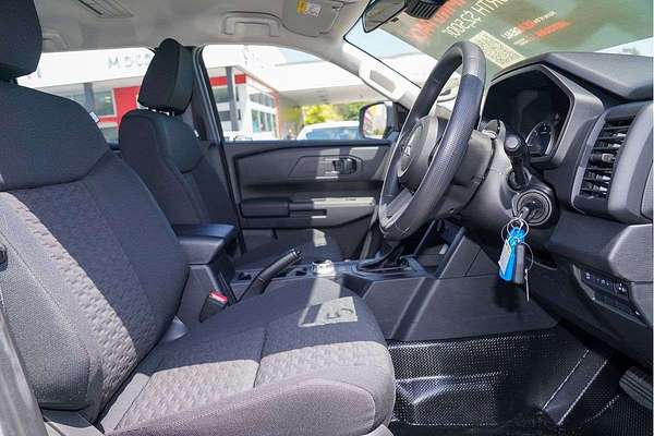 2025 Mitsubishi Triton GLX MV 4X4