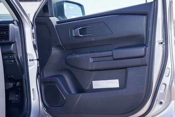 2025 Mitsubishi Triton GLX MV 4X4