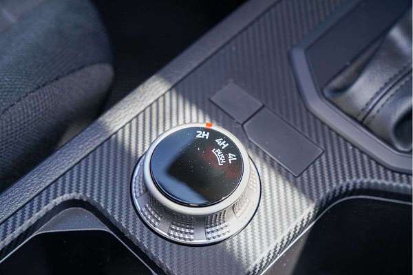 2025 Mitsubishi Triton GLX MV 4X4