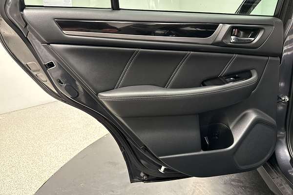 2017 Subaru Outback 2.5i Premium 5GEN