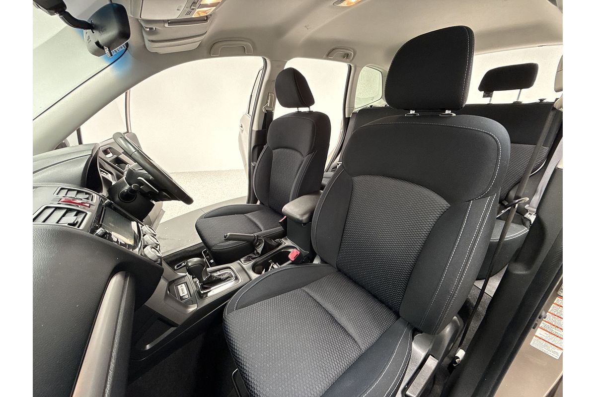2015 Subaru Forester 2.5i-L S4