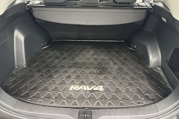 2020 Toyota RAV4 GX MXAA52R