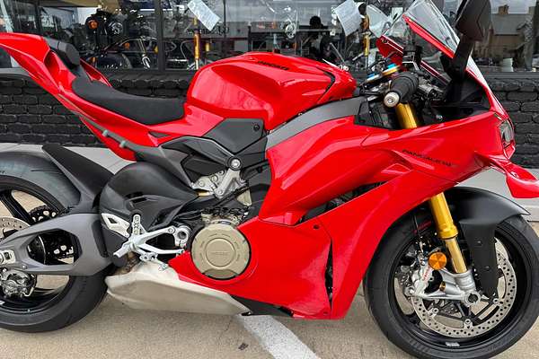 2025 Ducati Panigale V4 S Panigale V4