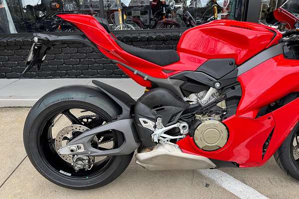 2025 Ducati Panigale V4 S Panigale V4