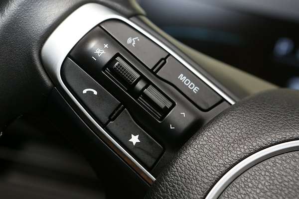 2024 Kia Sportage S NQ5