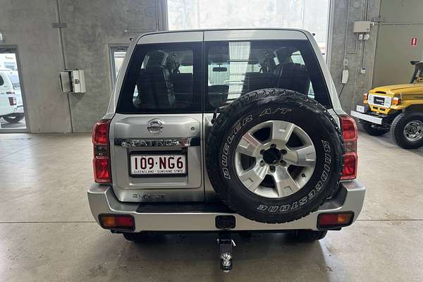 2012 Nissan Patrol ST GU 8