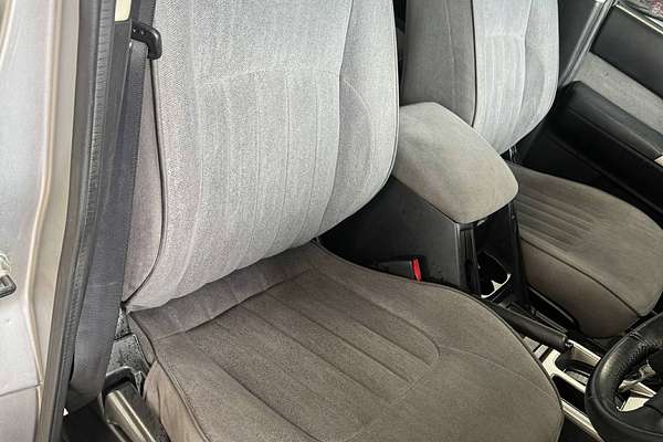 2012 Nissan Patrol ST GU 8