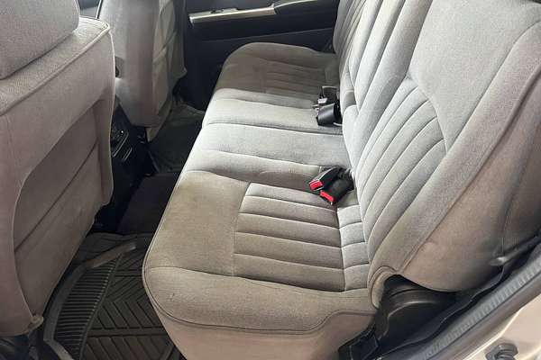 2012 Nissan Patrol ST GU 8