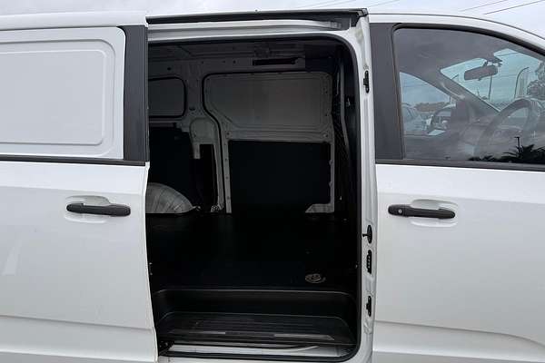 2022 LDV G10 + SV7C