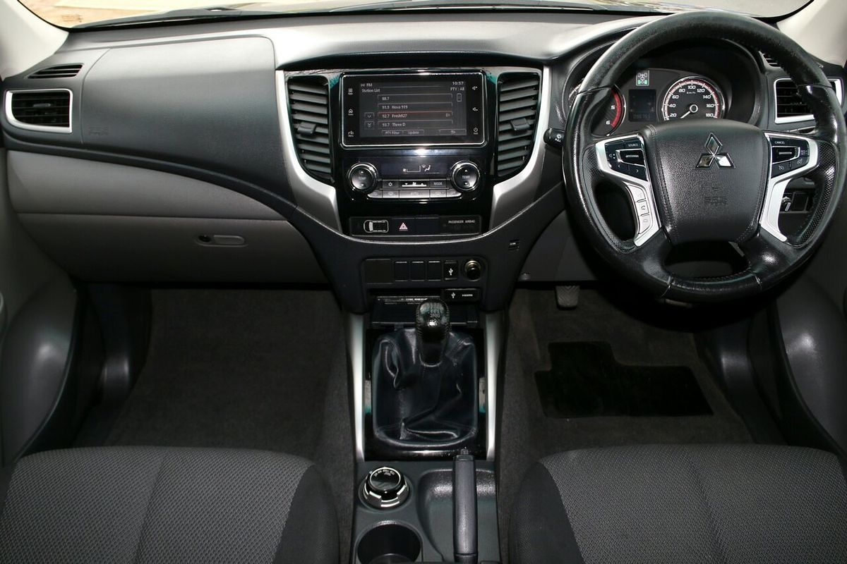2017 Mitsubishi Triton GLS MQ 4X4