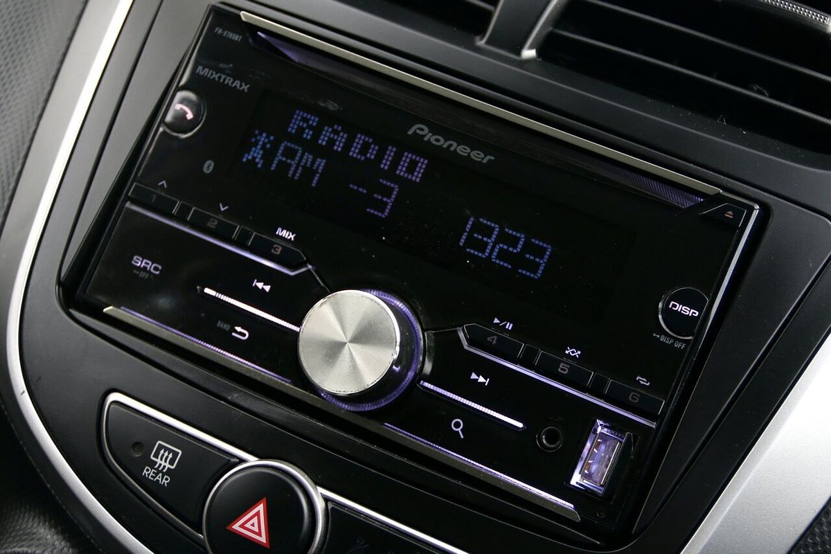 2014 Hyundai Accent Active RB2