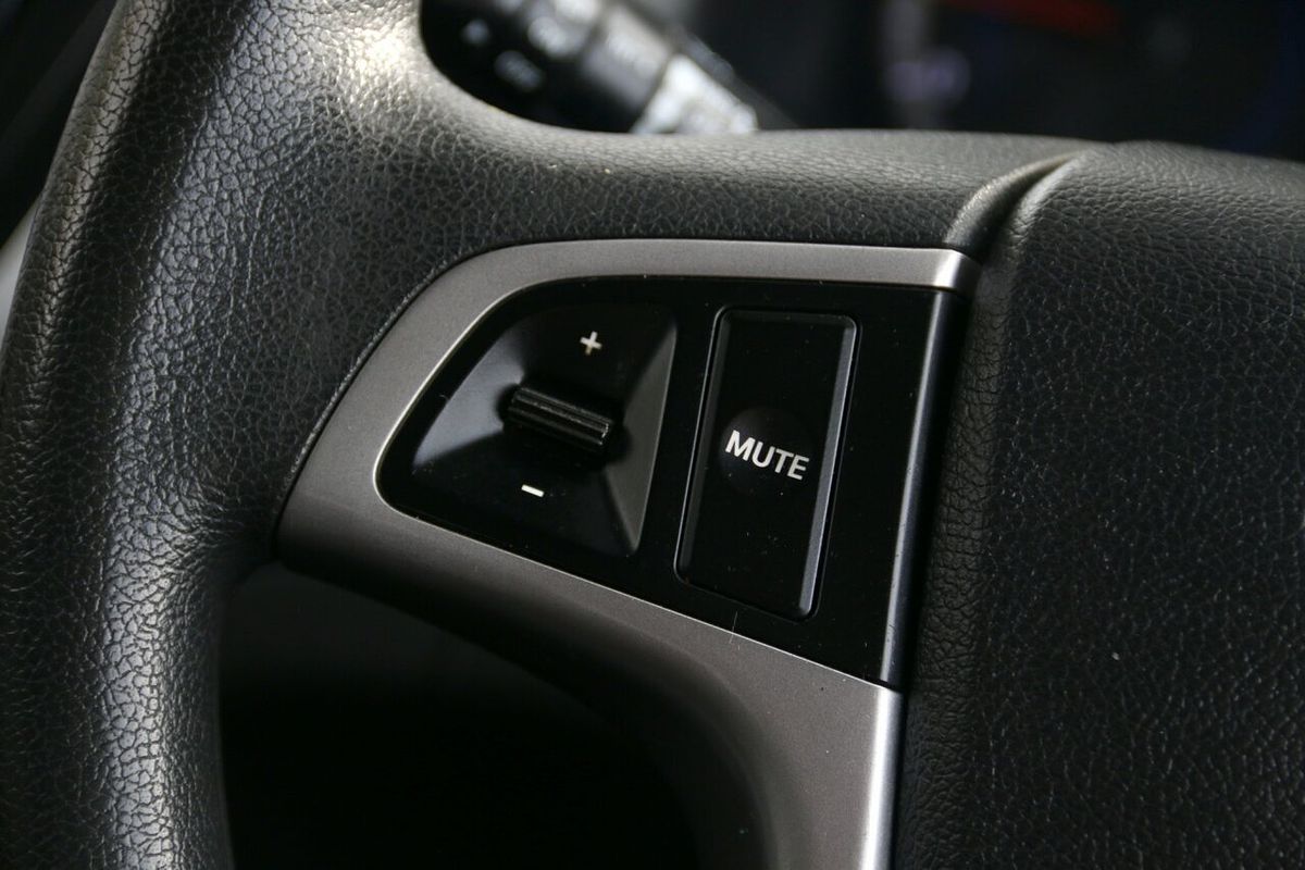 2014 Hyundai Accent Active RB2