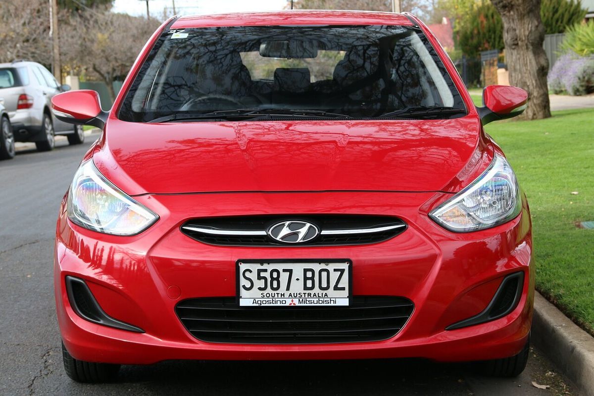 2014 Hyundai Accent Active RB2