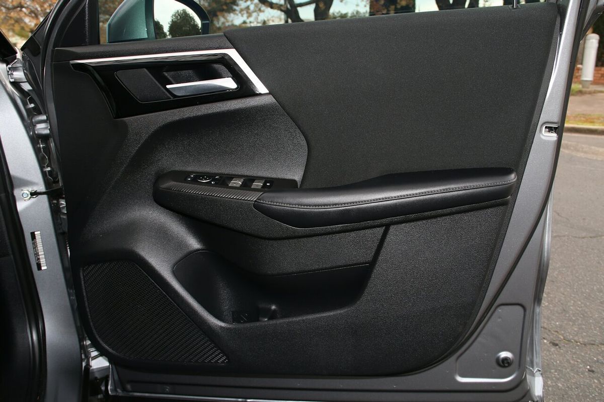 2021 Mitsubishi Outlander ES ZM