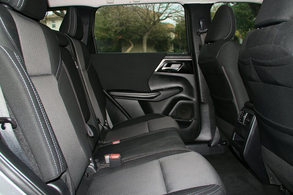 2021 Mitsubishi Outlander ES ZM