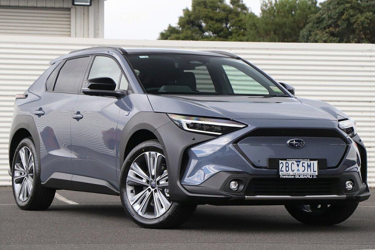 2025 Subaru Solterra AWD Touring E1-1