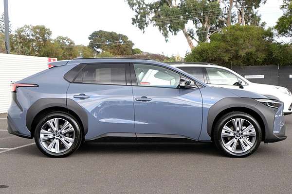 2025 Subaru Solterra AWD Touring E1-1