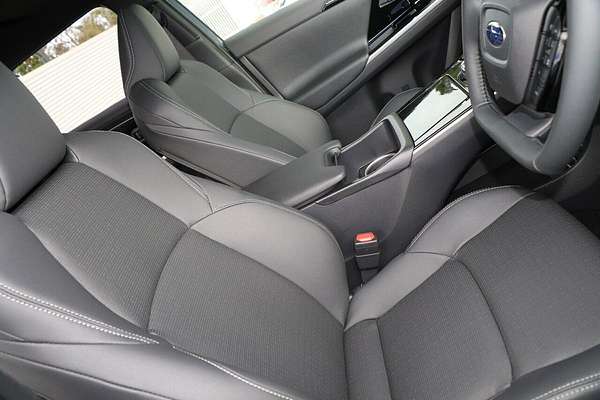 2025 Subaru Solterra AWD Touring E1-1