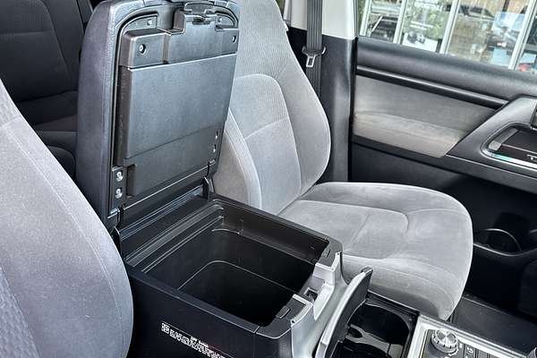 2016 Toyota Landcruiser GXL VDJ200R