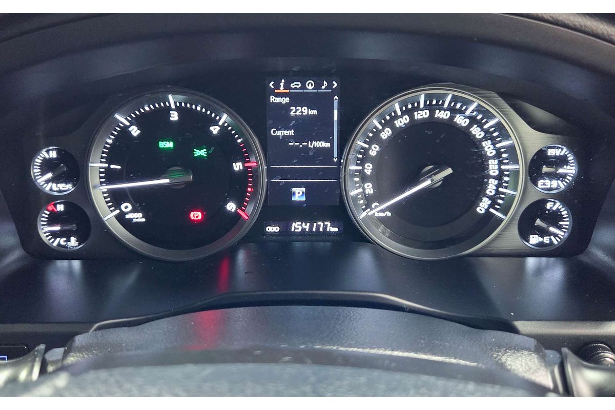 2017 Toyota Landcruiser Sahara VDJ200R