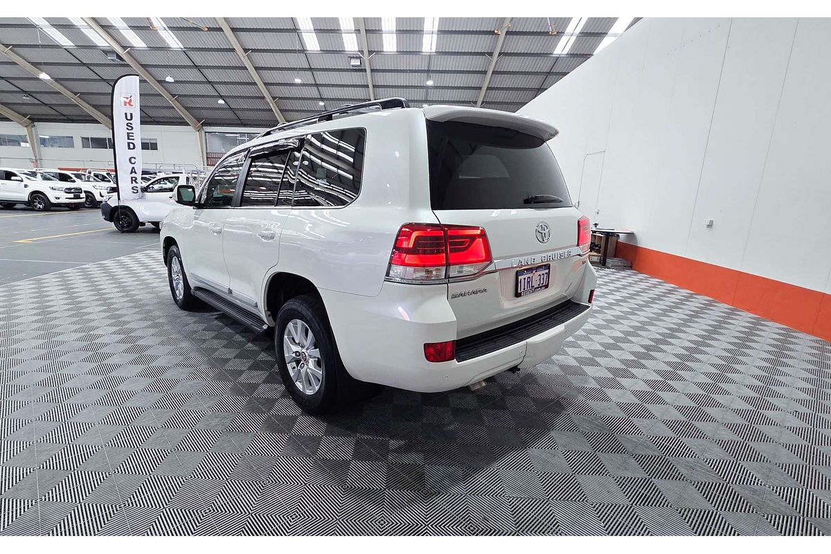2017 Toyota Landcruiser Sahara VDJ200R