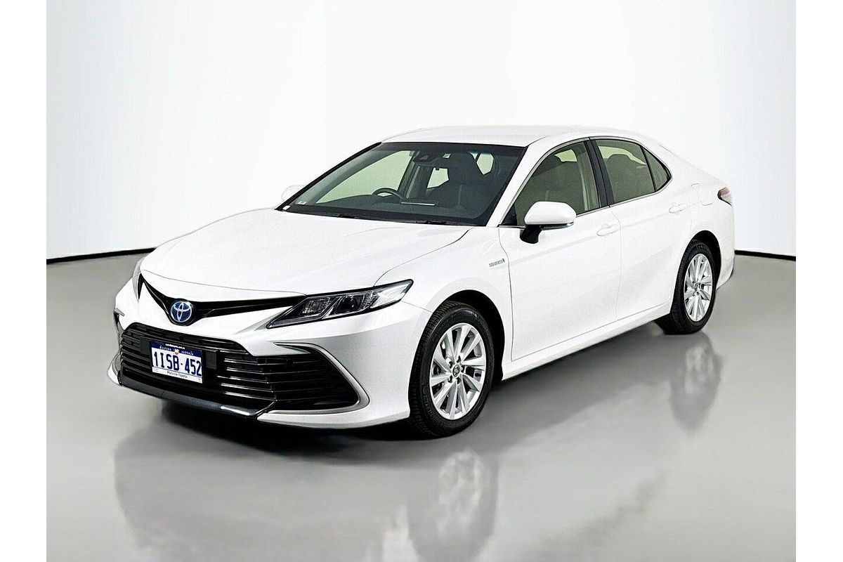 2024 Toyota Camry Ascent AXVH70R