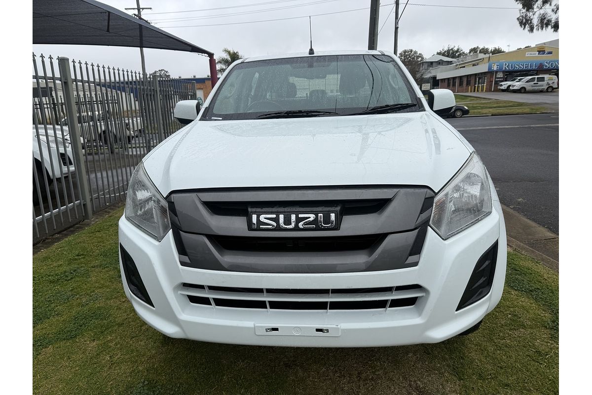 2017 Isuzu D-MAX SX 4X4