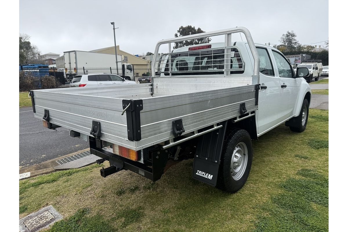 2017 Isuzu D-MAX SX 4X4