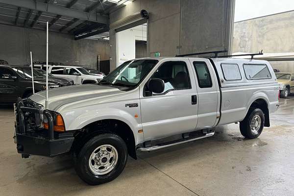 2005 Ford F250 XLT RN 4X4