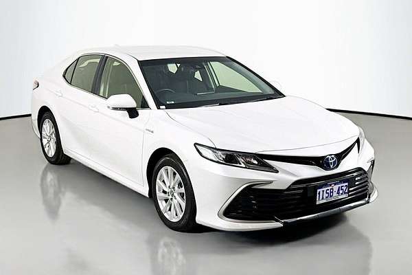 2024 Toyota Camry Ascent AXVH70R
