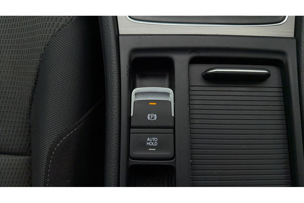 2016 Volkswagen Golf 92TSI Comfortline 7