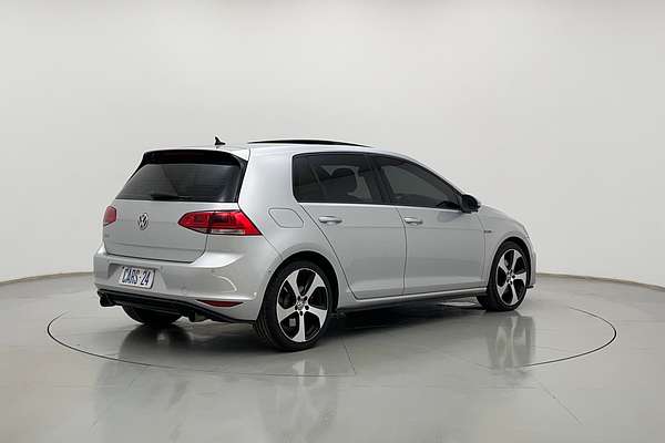 2015 Volkswagen Golf GTI 7