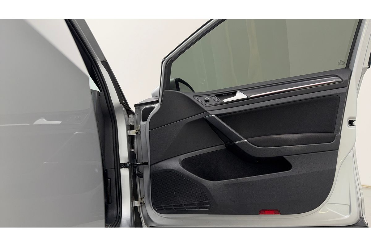 2015 Volkswagen Golf GTI 7