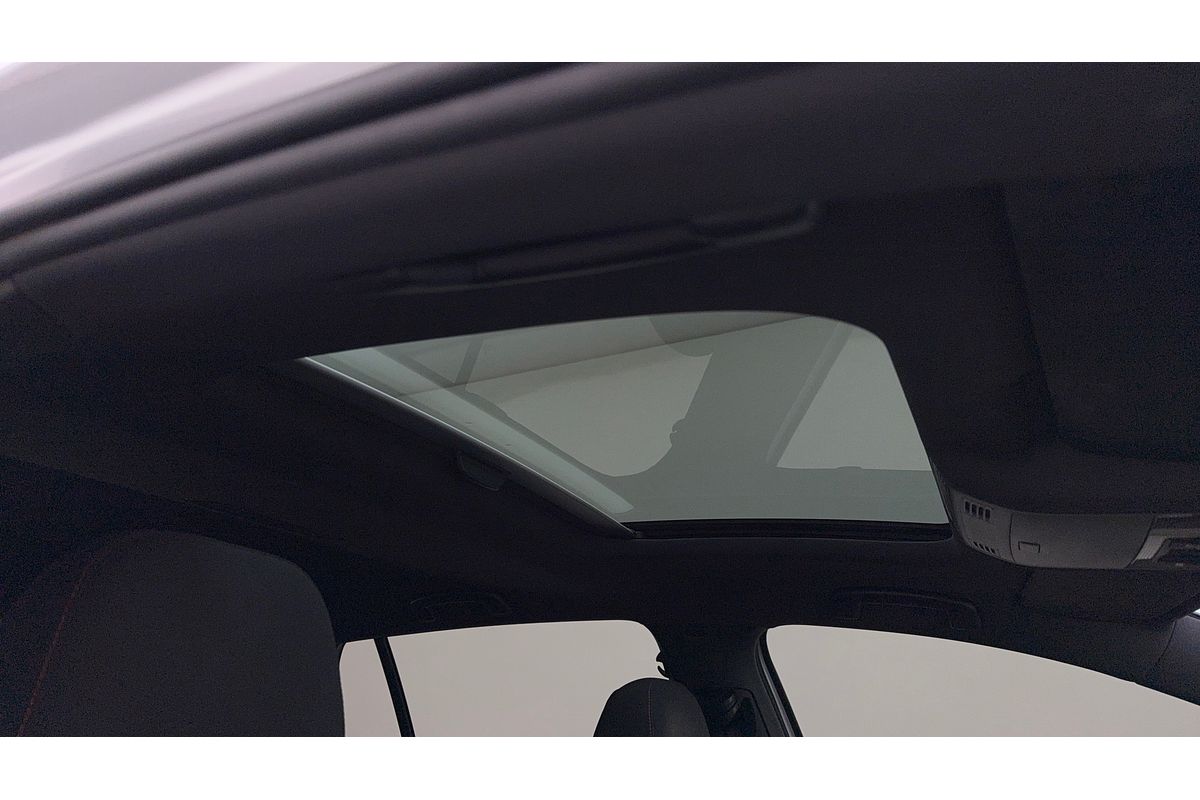 2015 Volkswagen Golf GTI 7