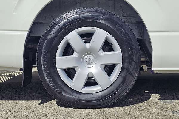 2013 Toyota Hiace KDH201R LWB