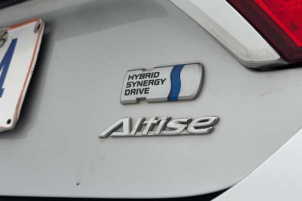 2017 Toyota Camry Altise AVV50R